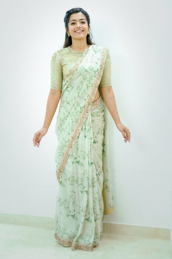 BollyWood Rashmika Mandanna Stunning Satin Digital Printed Saree