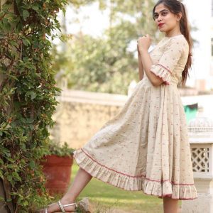 Cotton Off White Trending Wear Kurti