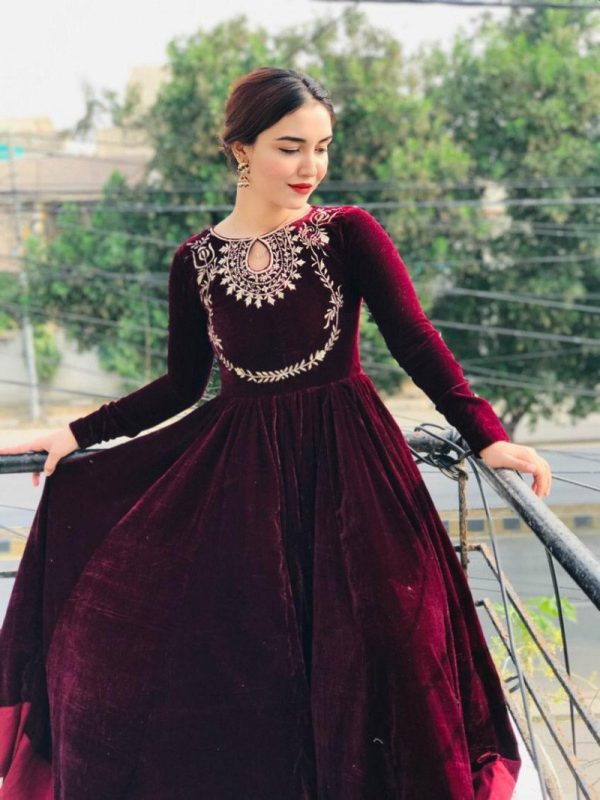 Blissta Color Velvet Party Wear Gown