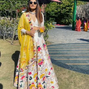 Lovely Wear White And Yellow Heavy Work Choli